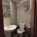 Astradeni Luxury Kratir *