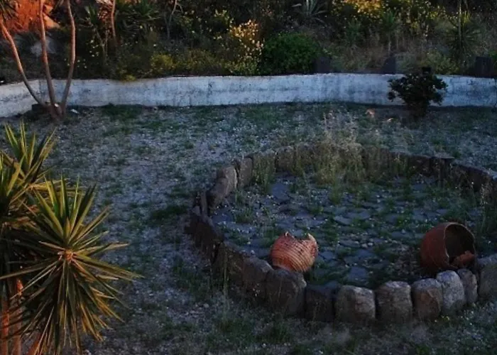 Astradeni Luxury Kratir *