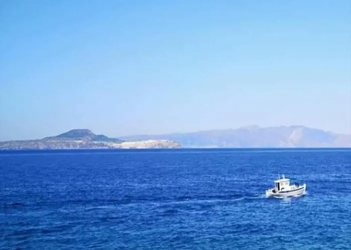 Astradeni Luxury Kratir 아파트 *